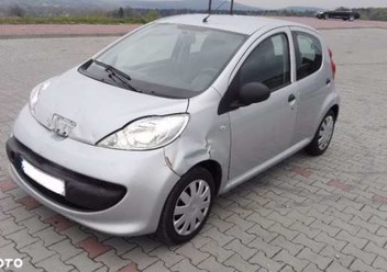 Szyba boczna tylna lewa Peugeot 107 FL II